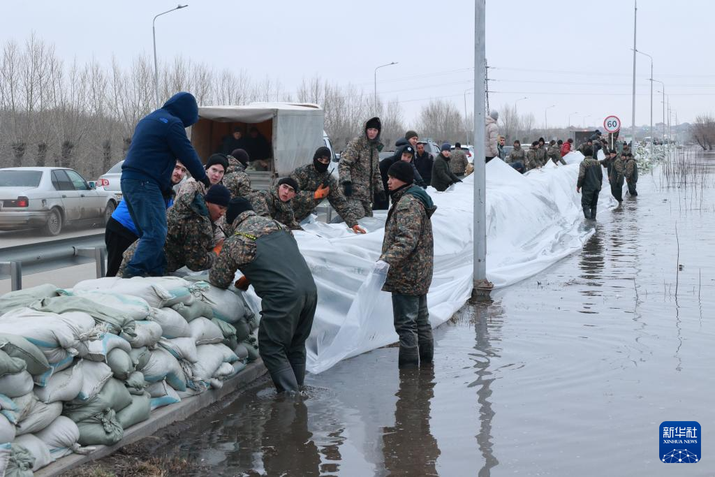 中国多地遭遇洪水侵袭实时动态